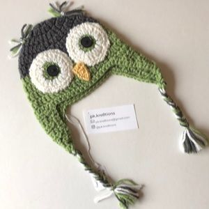 Handmade Crochet Owl Hat Green Gray
